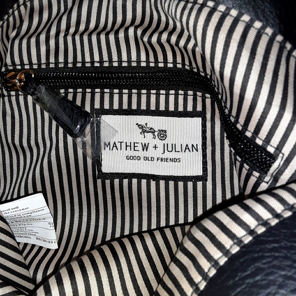 NWOT MATHEW&JULIAN black and gold Hobo  Purse - Picture 2 of 5